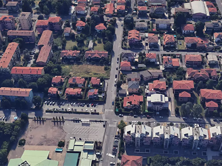 Immagine 11 di Garage in vendita  in Via Alessandro Volta a Cassano D'adda