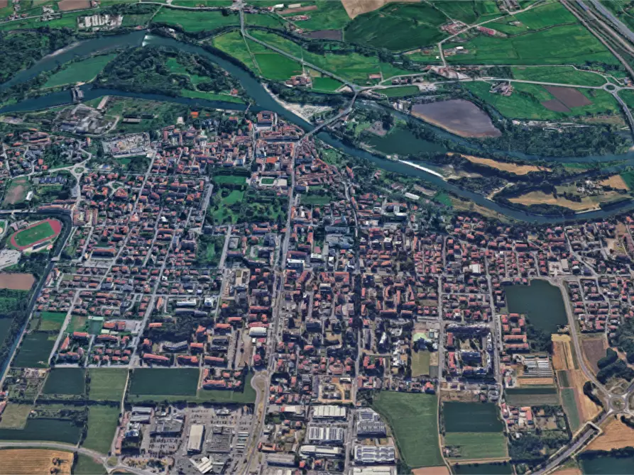 Immagine 16 di Garage in vendita  in Via Alessandro Volta a Cassano D'adda