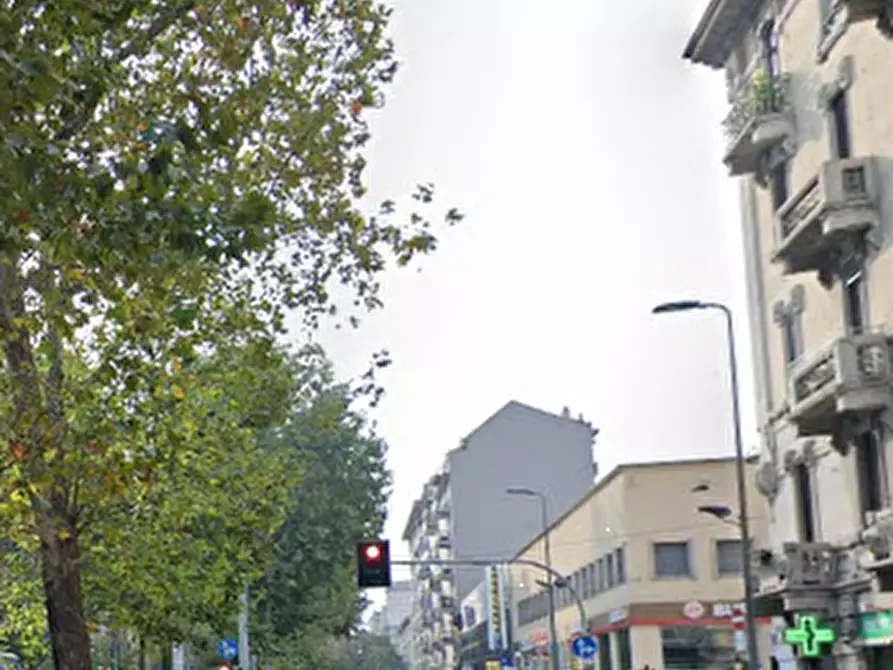 Immagine 5 di Appartamento in vendita  in Viale Tibaldi a Milano