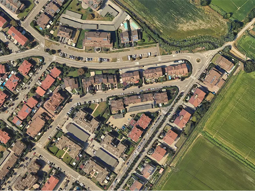 Immagine 5 di Garage in vendita  in Via Libertà a Carpiano