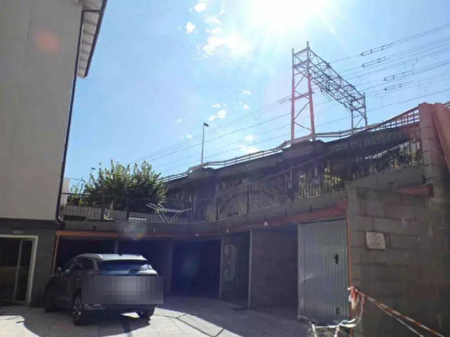 Immagine 5 di Appartamento in vendita  in Via Emilio de Marchi a Milano