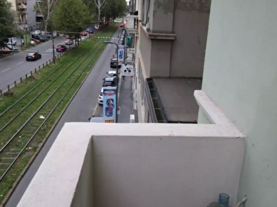 Immagine 5 di Appartamento in vendita  in Viale Certosa a Milano