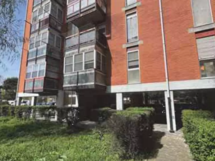 Immagine 4 di Appartamento in vendita  in via Giuseppe Verdi a Pieve Emanuele