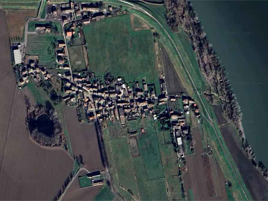 Immagine 19 di Porzione di casa in vendita  in Località Boscone Cusani a Calendasco