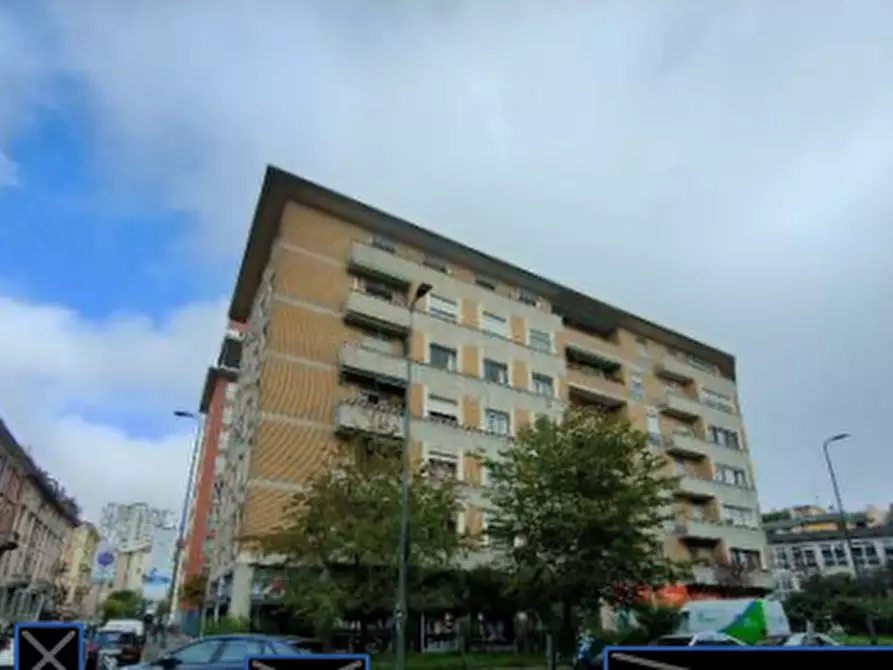 Immagine 2 di Appartamento in vendita  in Via Francesco Burlamacchi a Milano