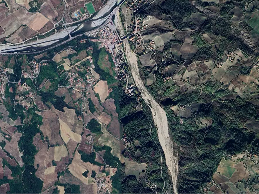 Immagine 5 di Terreno edificabile in vendita  in Località Vezzera a Coli