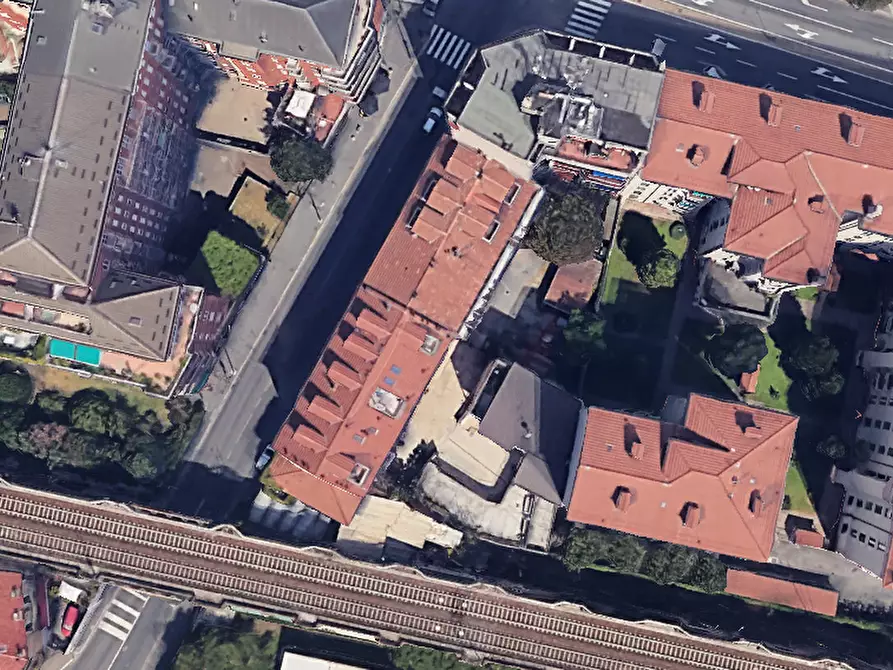 Immagine 9 di Appartamento in vendita  in Via Emilio de Marchi a Milano