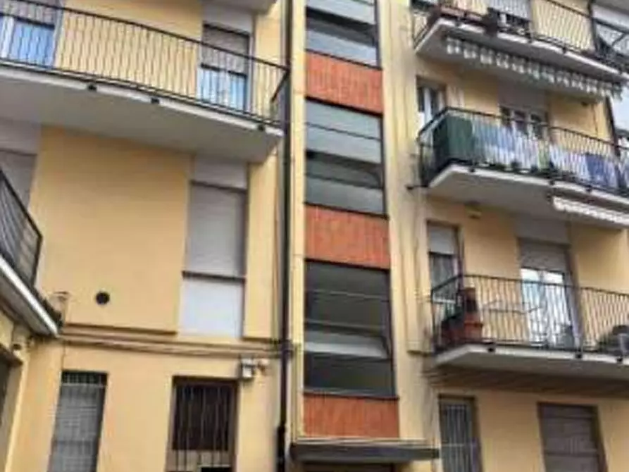 Immagine 2 di Appartamento in vendita  in Piazza S. Maurizio a Cuggiono