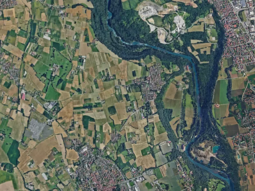 Immagine 3 di Terreno agricolo in vendita  in Via Enrico Riva  a Cornate D'adda