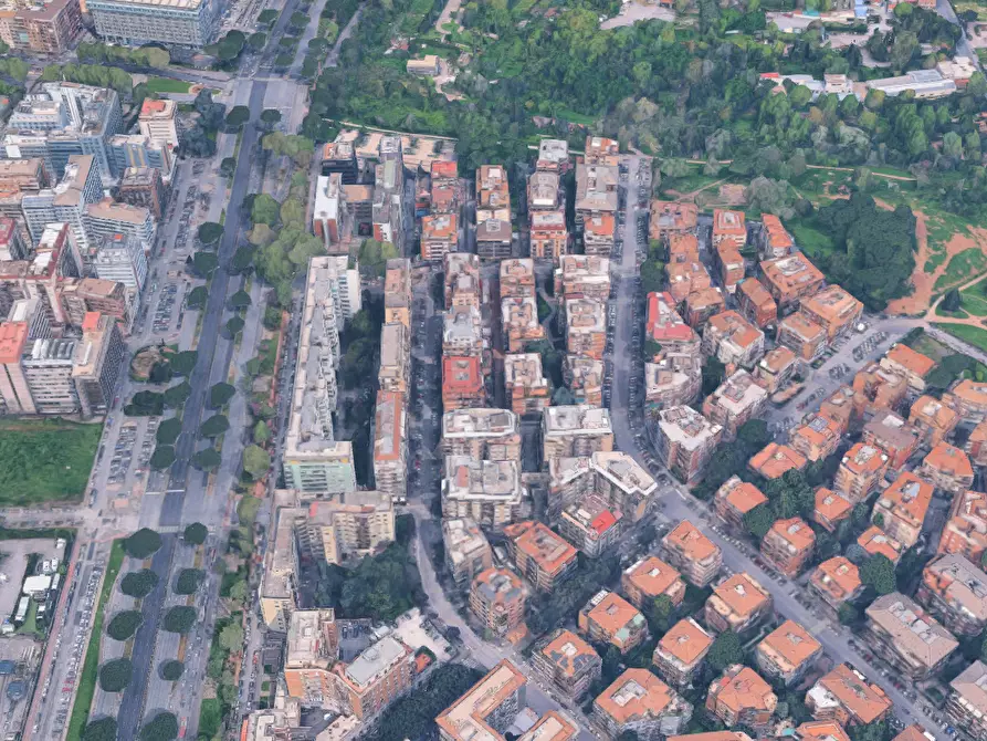 Immagine 8 di Appartamento in vendita  in Via Giacomo Trevis a Roma