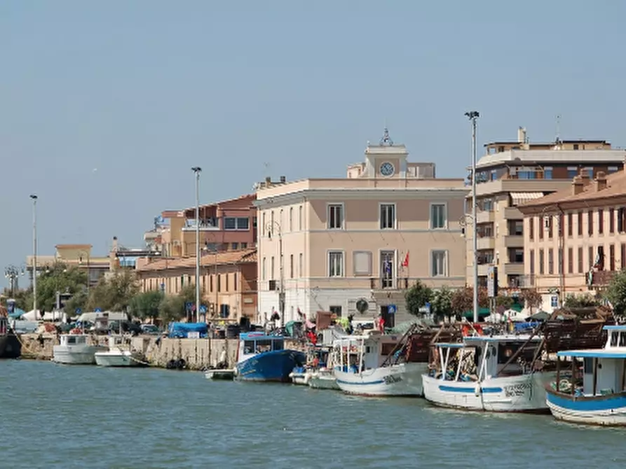 Immagine 7 di Appartamento in affitto  in Via Roma a Fiumicino