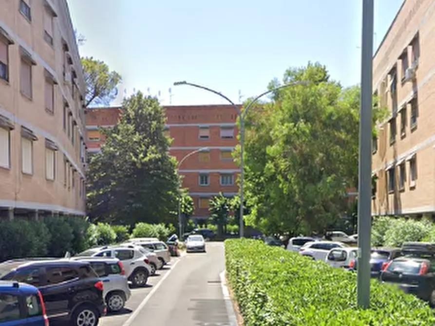 Immagine 8 di Appartamento in vendita  in V.le Inigo Campioni a Roma