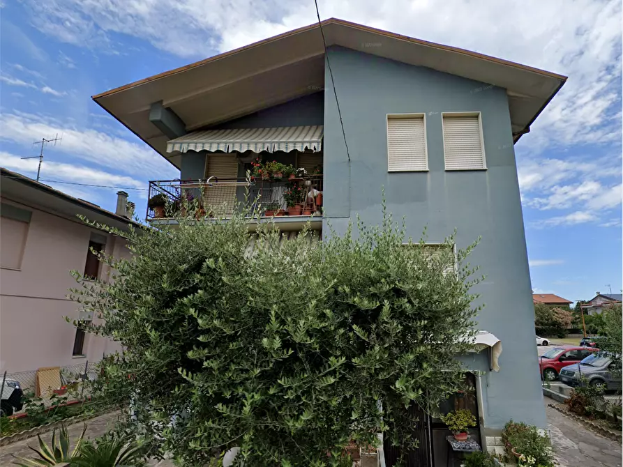 Immagine 10 di Appartamento in vendita  in Via Lendinara  a Cesena