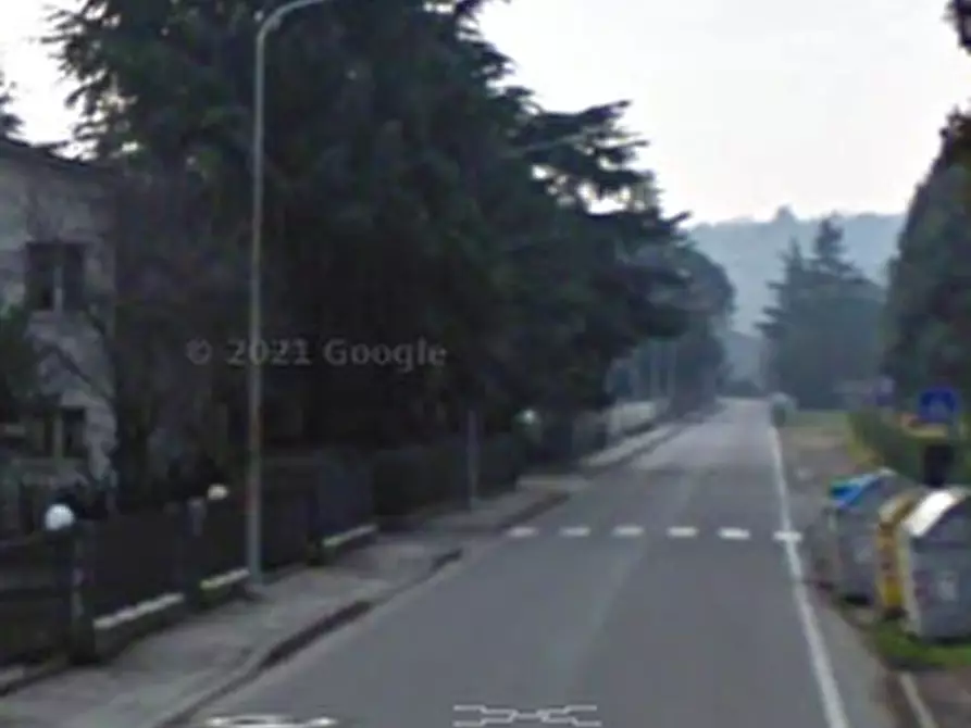 Immagine 13 di Negozio in vendita  in Via dell'Appennino a Forli'