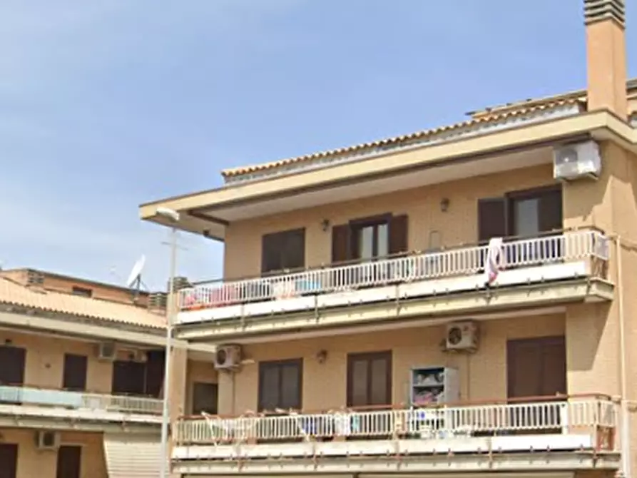 Immagine 10 di Appartamento in vendita  in Via Lavinio a Albano Laziale