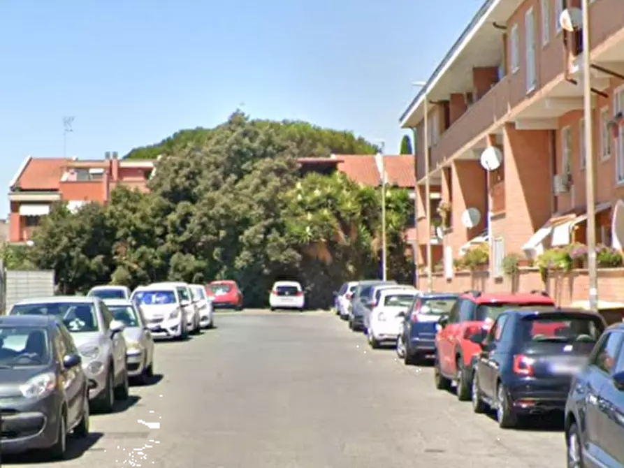 Immagine 10 di Appartamento in vendita  in Via Arturo Viligiardi a Roma