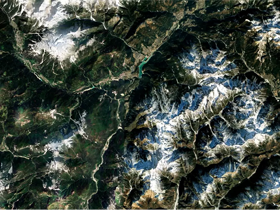 Immagine 29 di Capannone industriale in vendita  in Via Galghena a Pieve Di Cadore