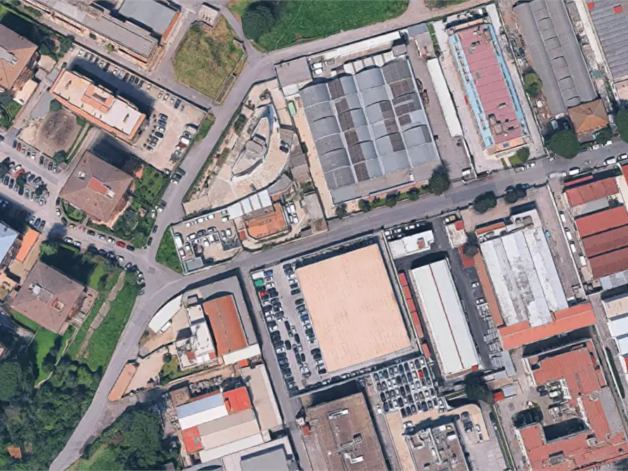 Immagine 6 di Garage in vendita  in Via di Scorticabove a Roma