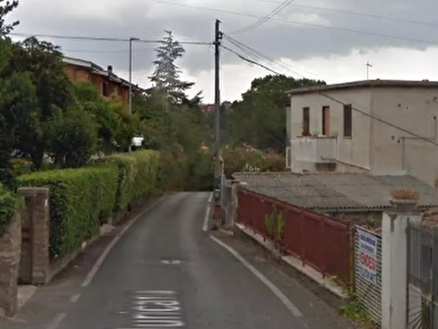 Immagine 8 di Appartamento in vendita  in Via di Valle Muricana a Roma