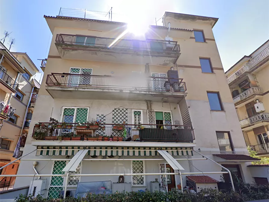 Immagine 5 di Appartamento in vendita  in Via Anchise a Roma