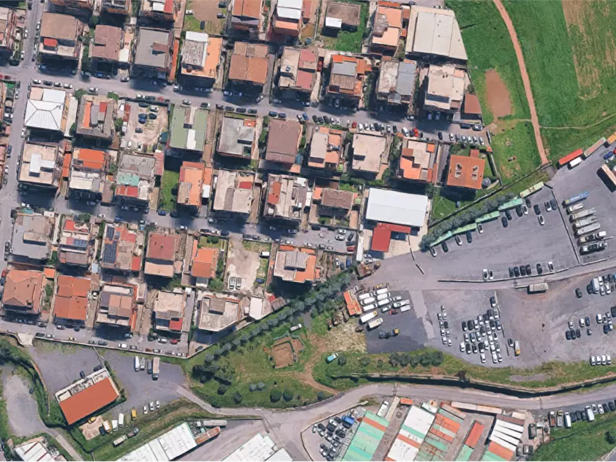 Immagine 12 di Appartamento in vendita  in Via Anchise a Roma