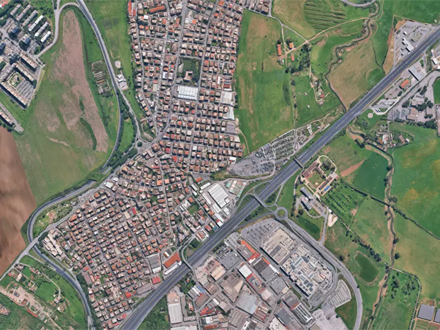 Immagine 13 di Appartamento in vendita  in Via Anchise a Roma