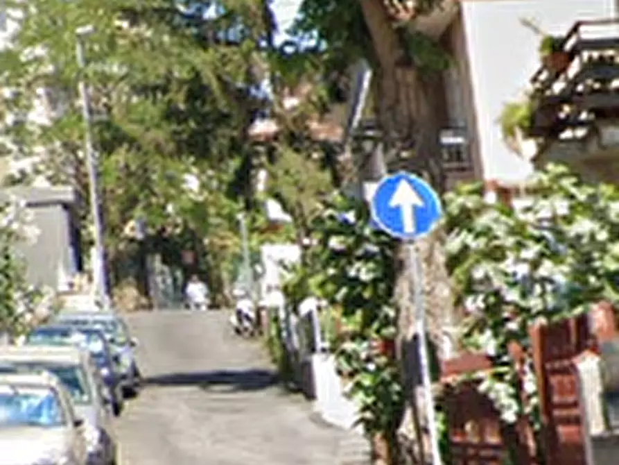 Immagine 10 di Appartamento in vendita  in Via Tessennano a Roma