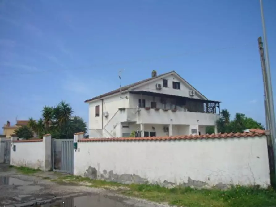 Immagine 4 di Appartamento in vendita  in Via Rimini a Ardea