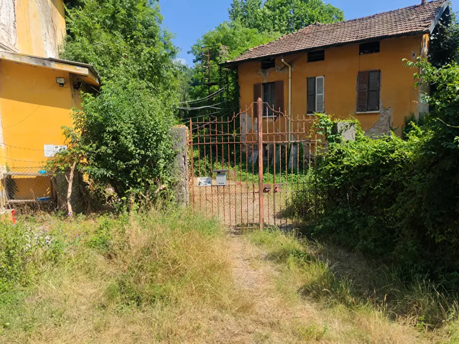 Immagine 2 di Appartamento in vendita  in Strada Vicinale dei Mulini Bianchi  a Cairate