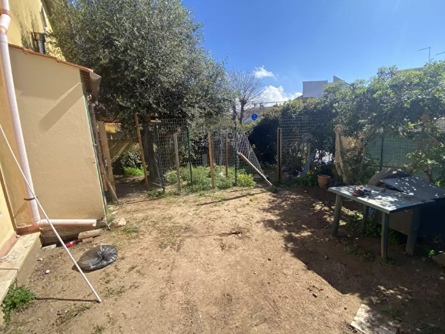 Immagine 13 di Villetta a schiera in vendita  in Via G. Pascoli a Anzio