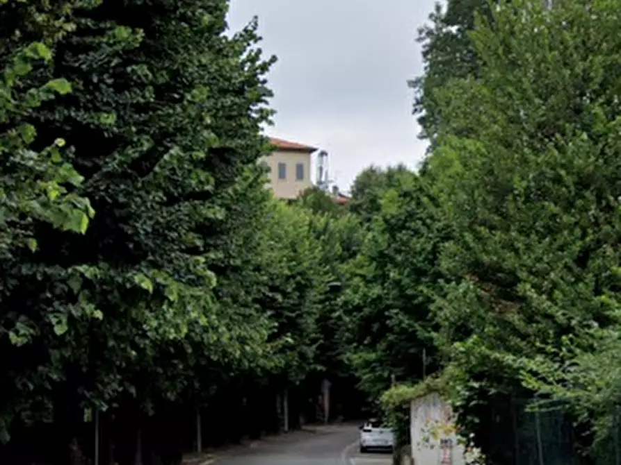 Immagine 15 di Appartamento in vendita  in Via Giosuè Carducci a Tradate