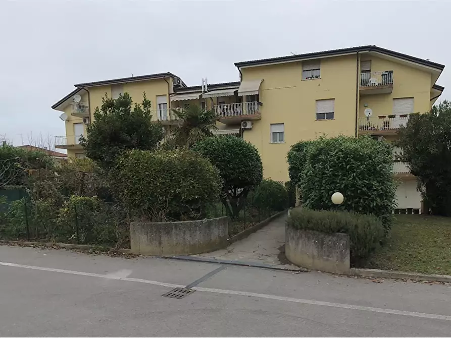 Immagine 3 di Appartamento in vendita  in Via Galanti  a Villorba