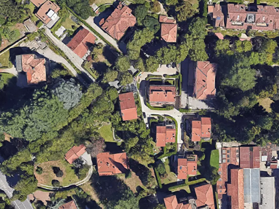 Immagine 11 di Porzione di casa in vendita  in Via G.B Vico  a Cuvio