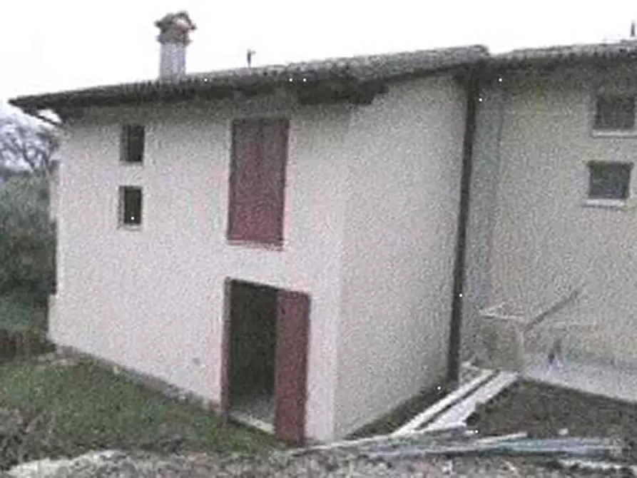 Immagine 2 di Appartamento in vendita  in Via Celso Tonucci a Fossombrone