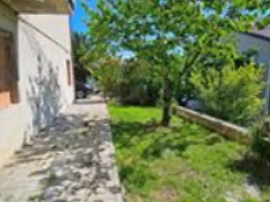 Immagine 6 di Casa bifamiliare in vendita  in Via Antonio Gramsci a Montecalvo In Foglia