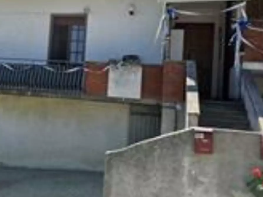 Immagine 7 di Casa bifamiliare in vendita  in Via Antonio Gramsci a Montecalvo In Foglia