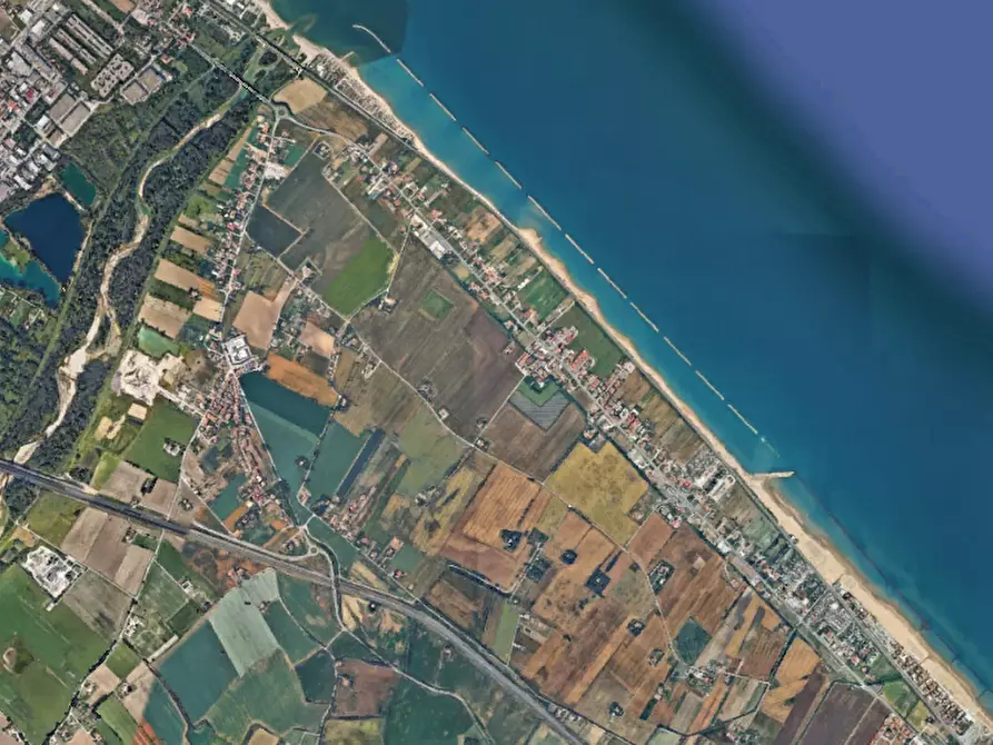 Immagine 4 di Appartamento in vendita  in S.S. Adriatico Sud  a Fano