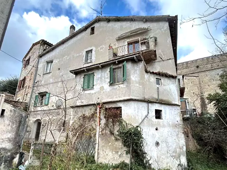 Immagine 2 di Appartamento in vendita  in Via Mascioli a Fossombrone