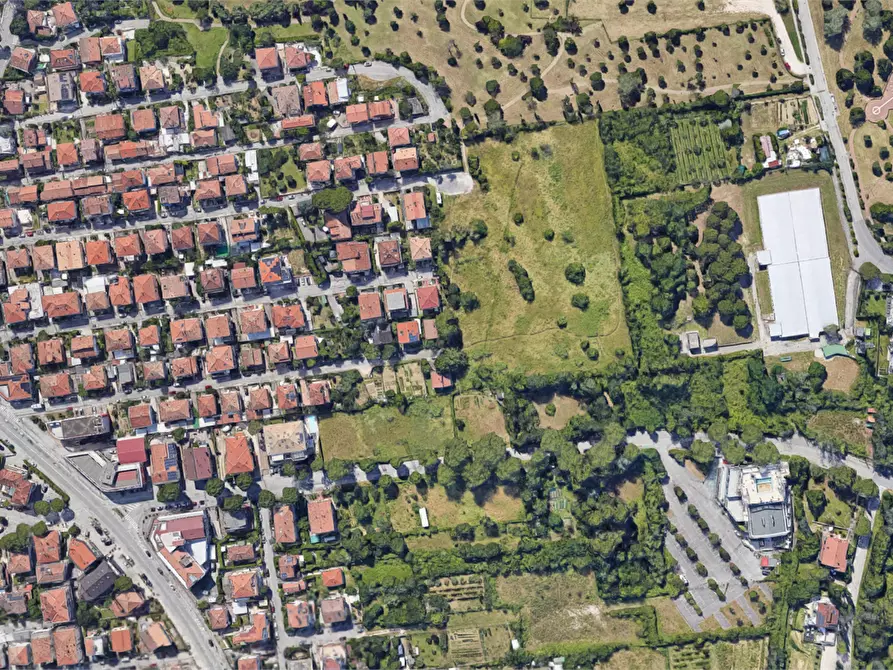 Immagine 18 di Porzione di casa in vendita  in Viale Umbria a Riccione