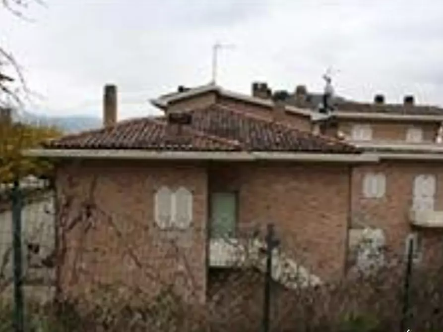 Immagine 1 di Appartamento in vendita  in Via del Monte a Petriano