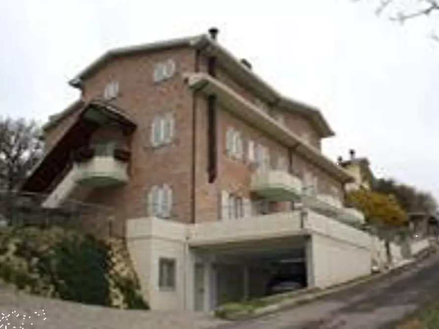 Immagine 3 di Appartamento in vendita  in Via del Monte a Petriano