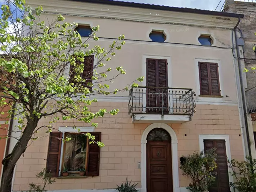 Immagine 3 di Appartamento in vendita  in Via Garibaldi a Terre Roveresche