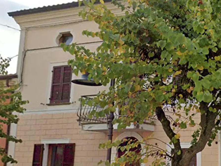 Immagine 5 di Appartamento in vendita  in Via Garibaldi a Terre Roveresche