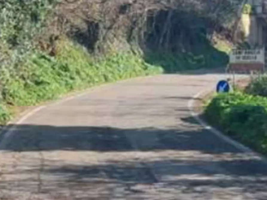 Immagine 9 di Terreno edificabile in vendita  in Via Serra a Vallefoglia