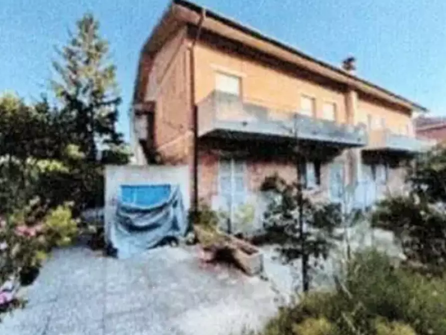Immagine 1 di Appartamento in vendita  in Strada Provinciale Feltresca a Urbino