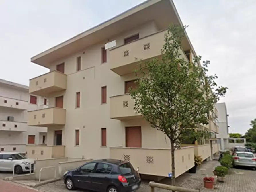 Immagine 1 di Appartamento in vendita  in Via Francesco Baracca a Misano Adriatico