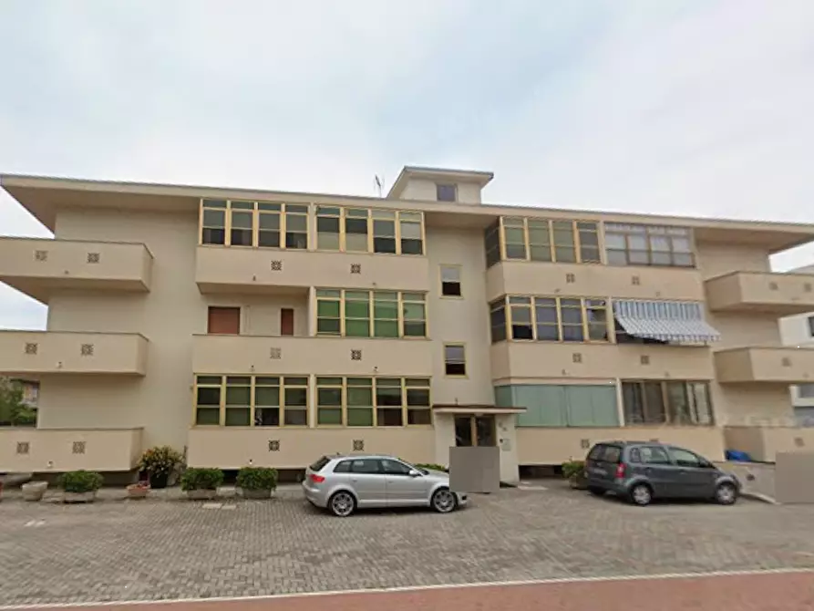 Immagine 9 di Appartamento in vendita  in Via Francesco Baracca a Misano Adriatico