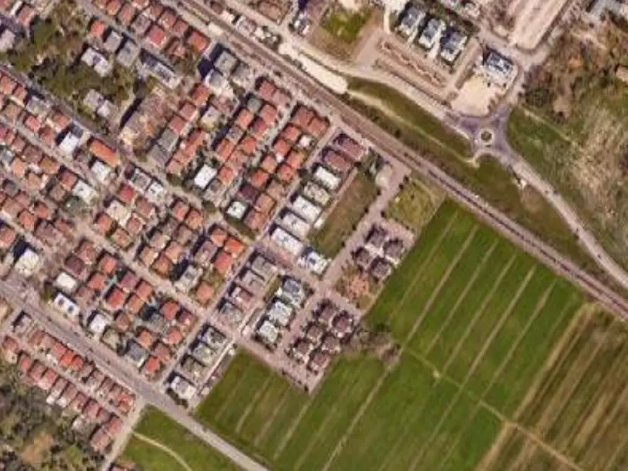 Immagine 21 di Appartamento in vendita  in Via Francesco Baracca a Misano Adriatico