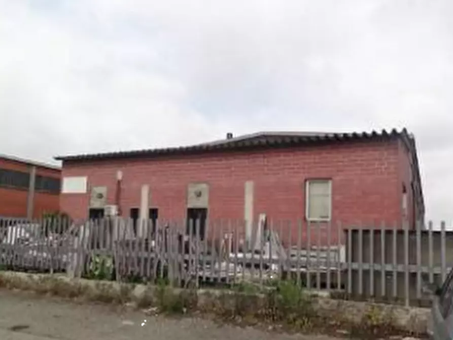 Immagine 2 di Capannone industriale in vendita  in Località Casa Verde a Borgonovo Val Tidone