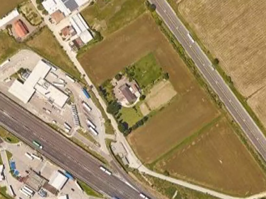 Immagine 14 di Terreno agricolo in vendita  in Via Solferino a Pesaro